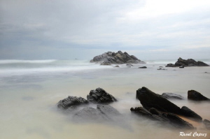 Sri Lankan seascape (slow speed + grey filter) by Raoul Caprez 